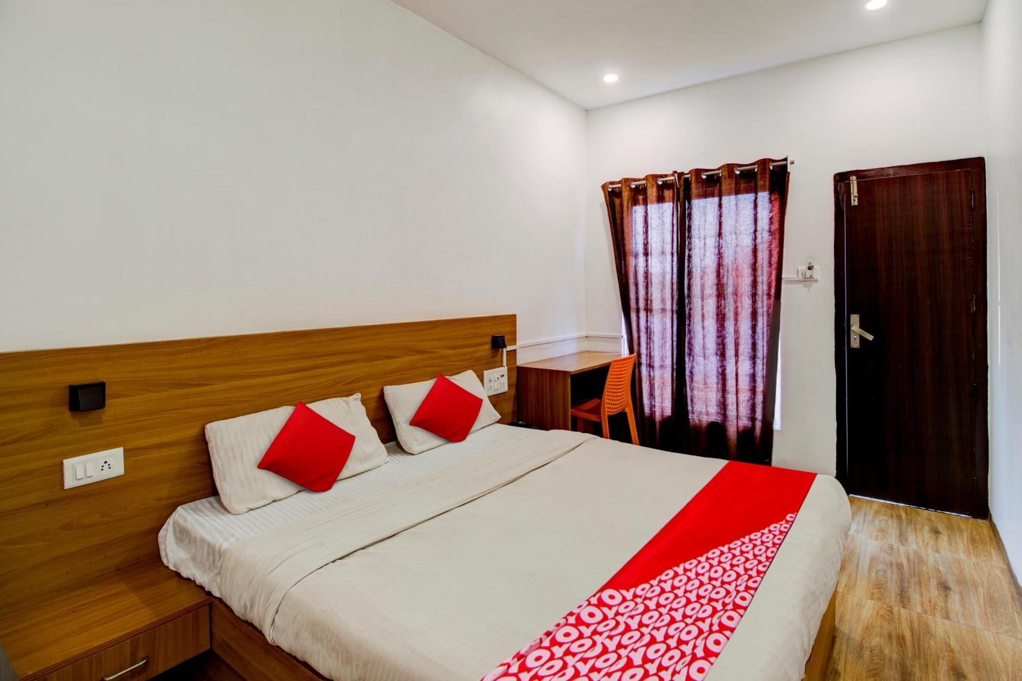 גווהטי Hotel O Hill View Residency Near Aca Stadium מראה חיצוני תמונה