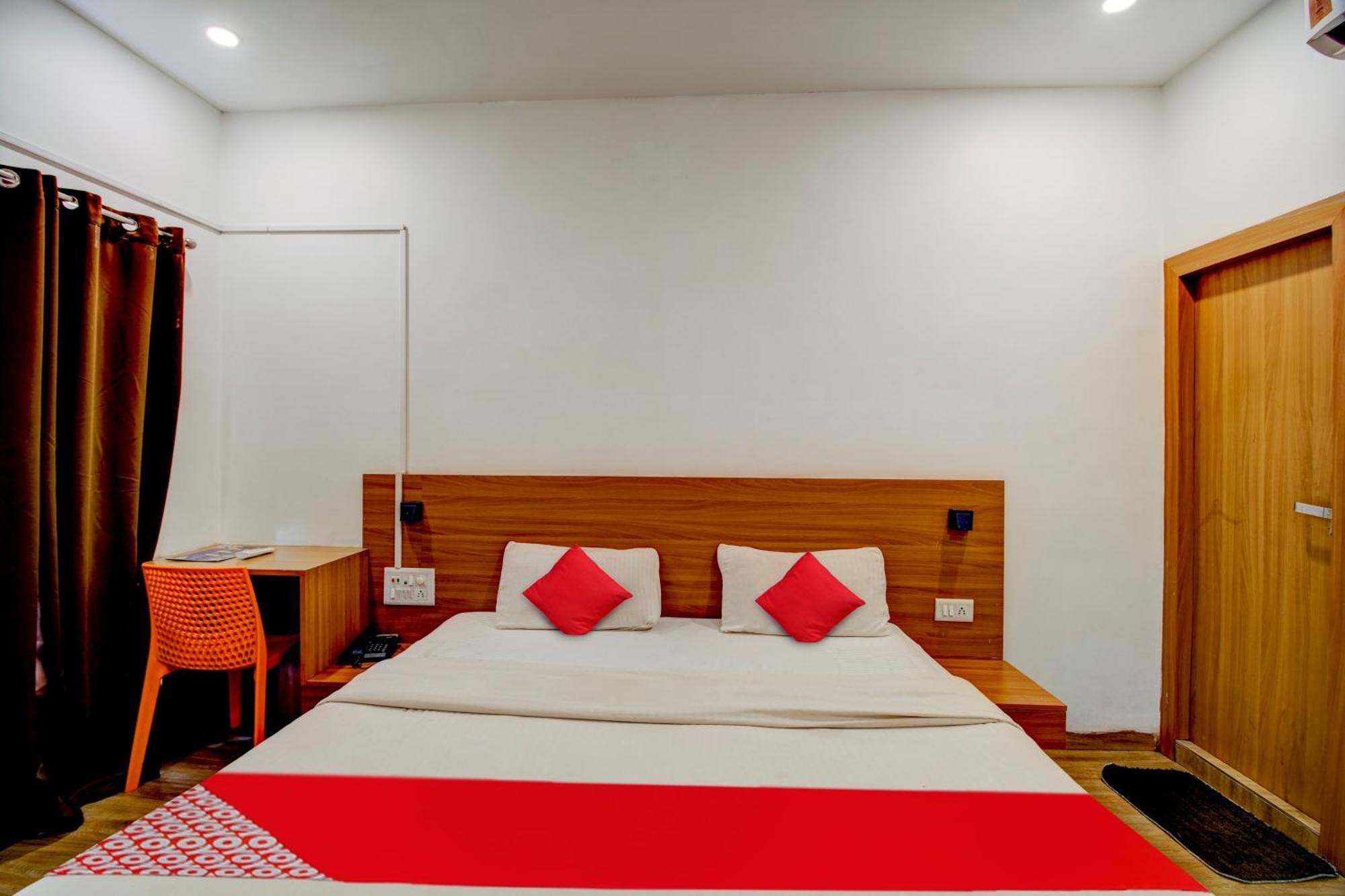 גווהטי Hotel O Hill View Residency Near Aca Stadium מראה חיצוני תמונה