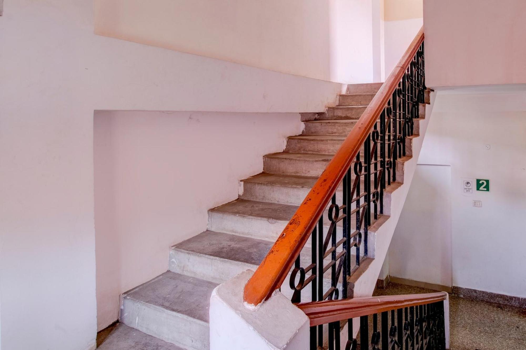גווהטי Hotel O Hill View Residency Near Aca Stadium מראה חיצוני תמונה